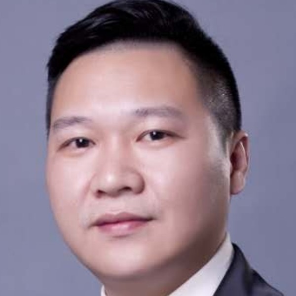 隔壁王生的照片