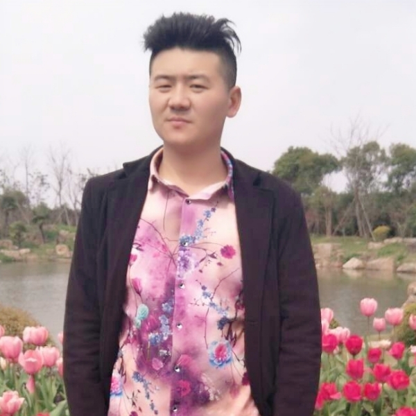 明天更✔美好。的照片
