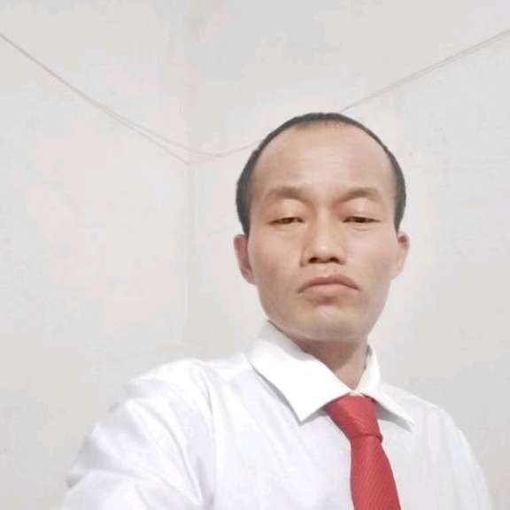 静待一片天的照片