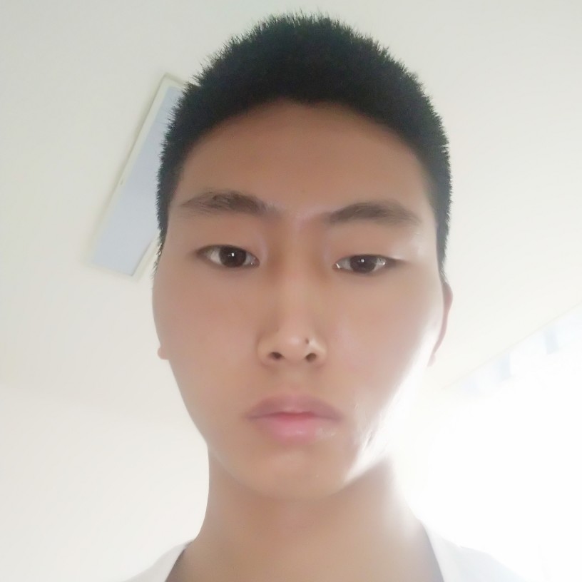 二  少的照片