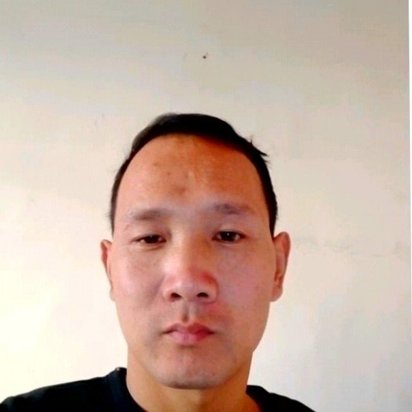 欣慰碧影的照片