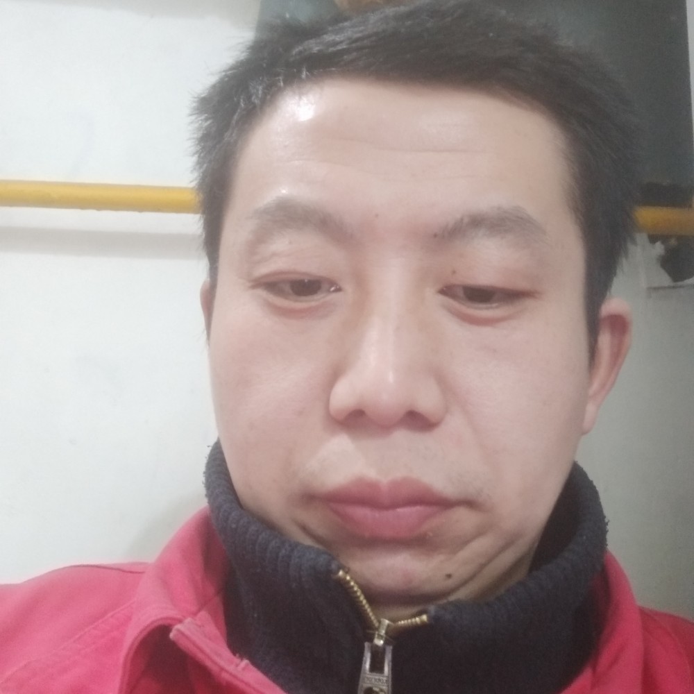 我是勇敢男孩的照片