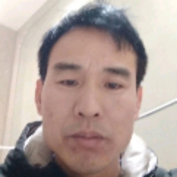 在昆仑山上的照片