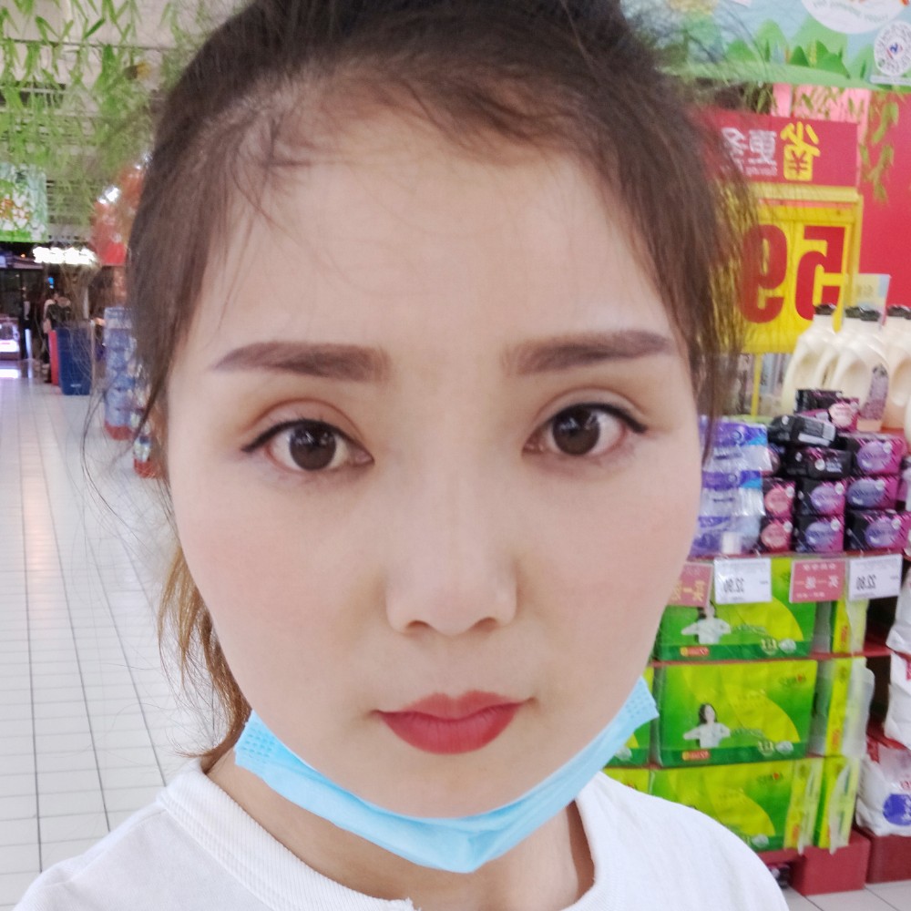 靖靖不计较的照片