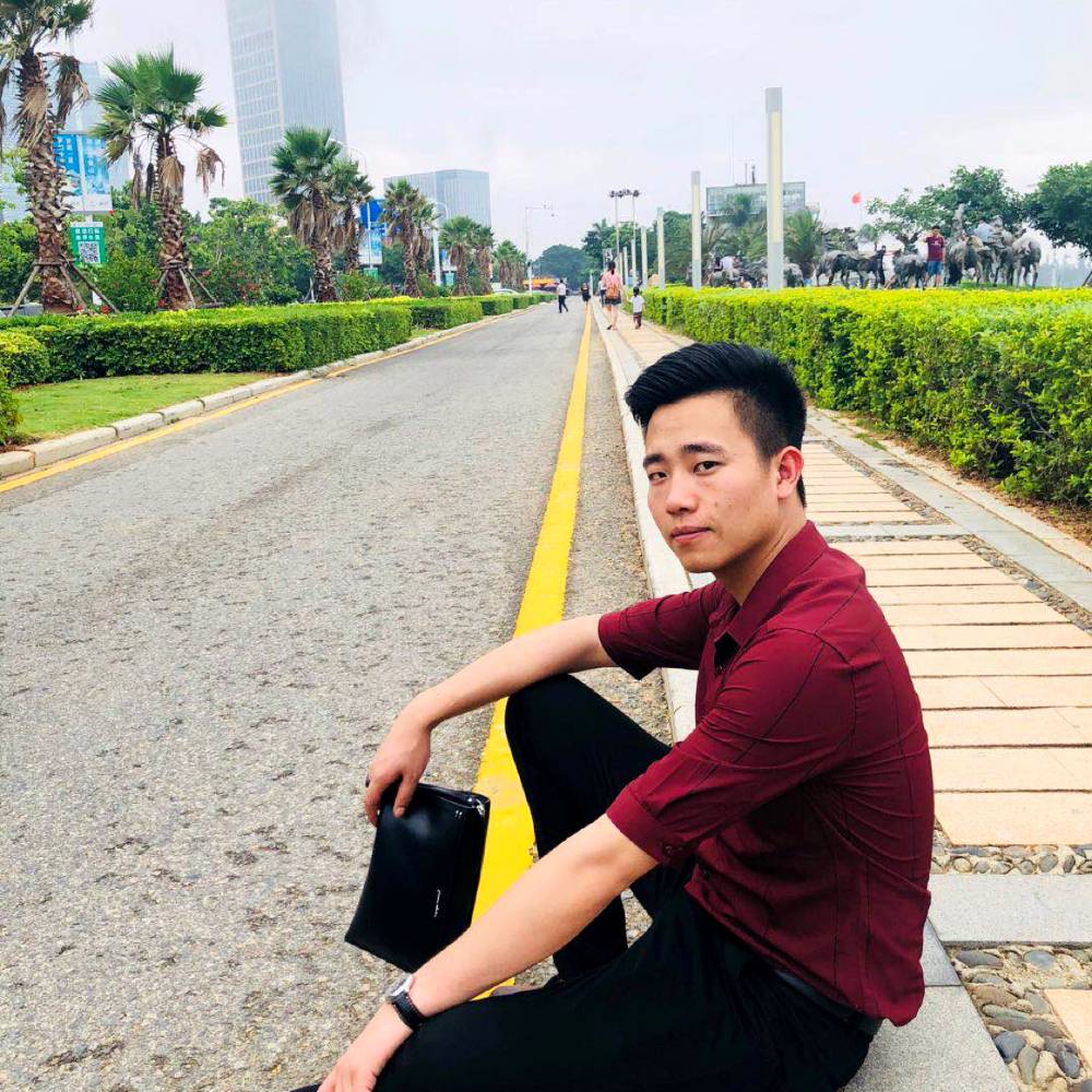 婚恋交友网金牌红娘的照片