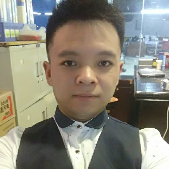 悲哀的月光族的照片
