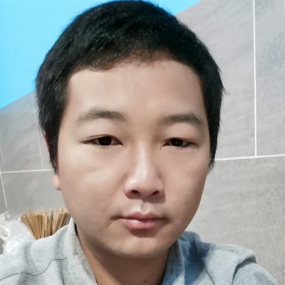 巍哥哥哥的照片