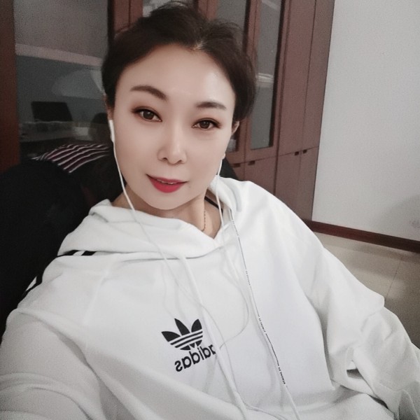 香香脆脆的照片
