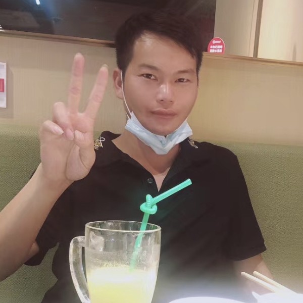 羽裳爱唯一的的照片