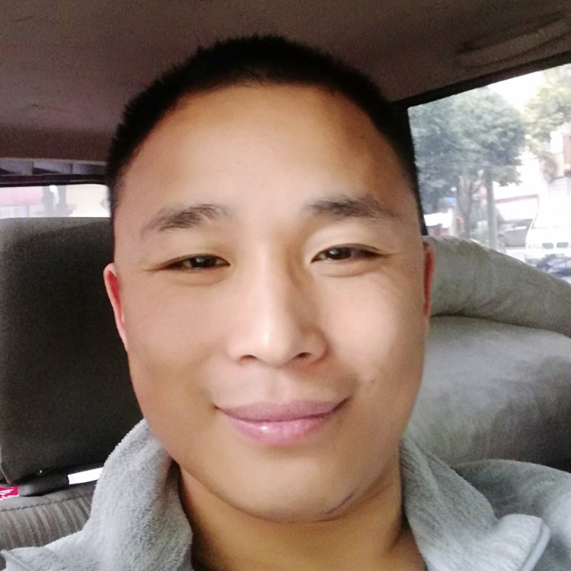 飞机等待踏实的照片