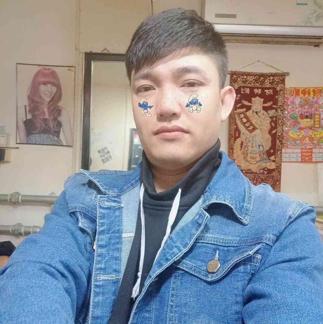 韶华挽手美好的照片