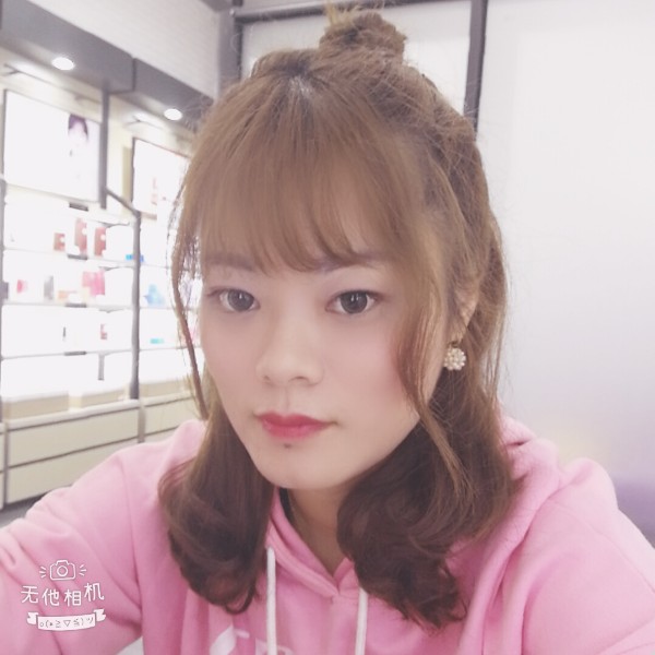 余溫拿无心的照片