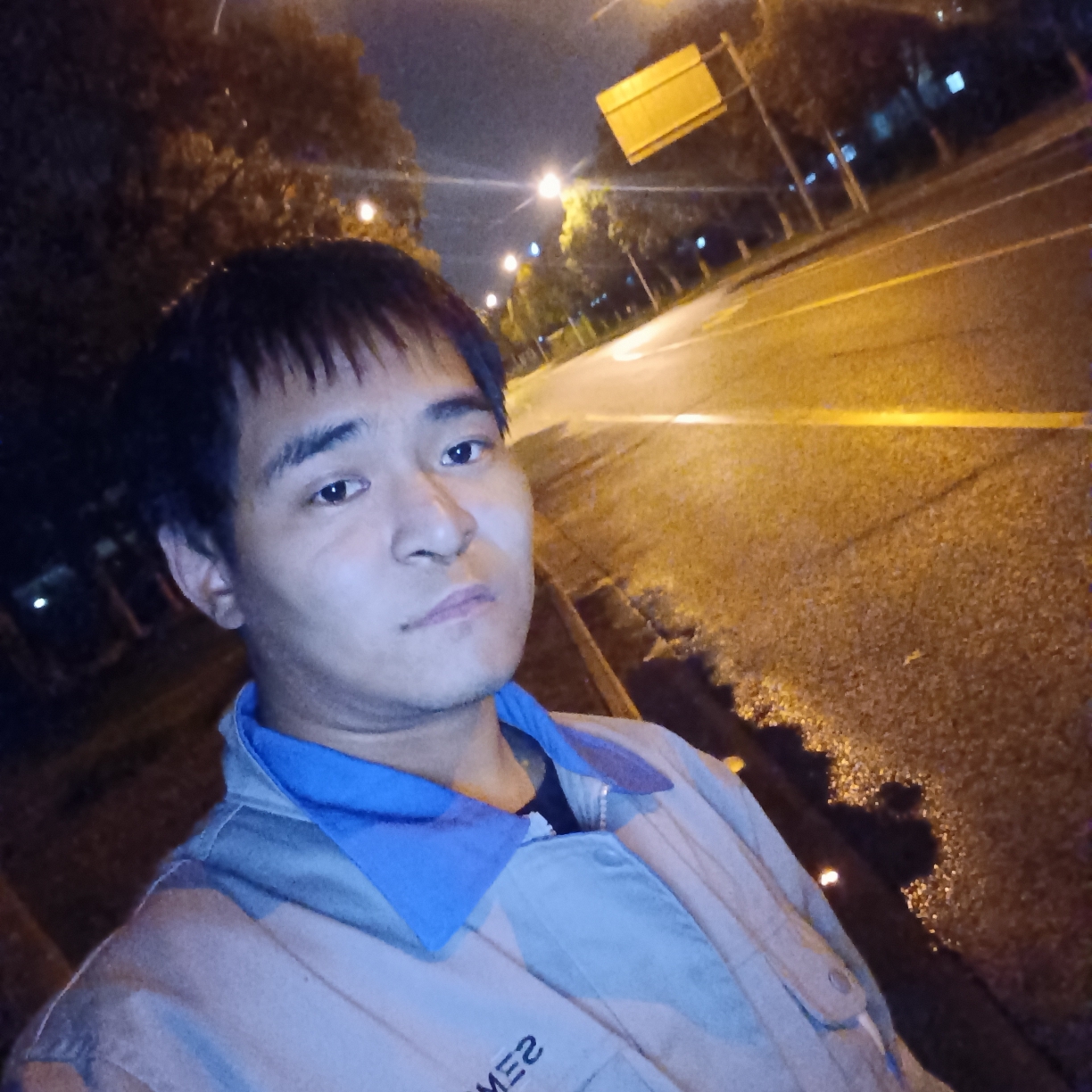 过客苦恋开放的照片
