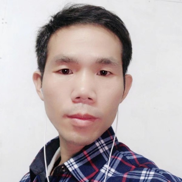 黄卫国的照片