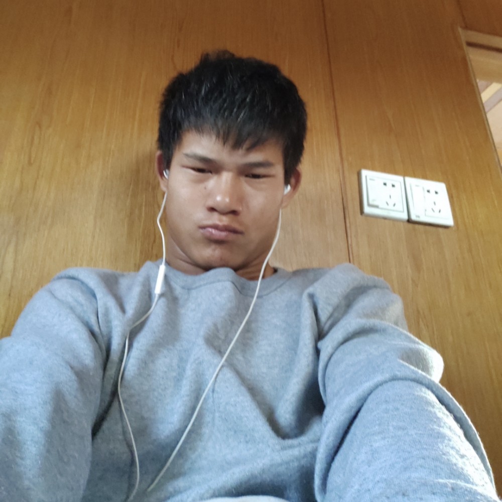白羊回眸缓慢的照片