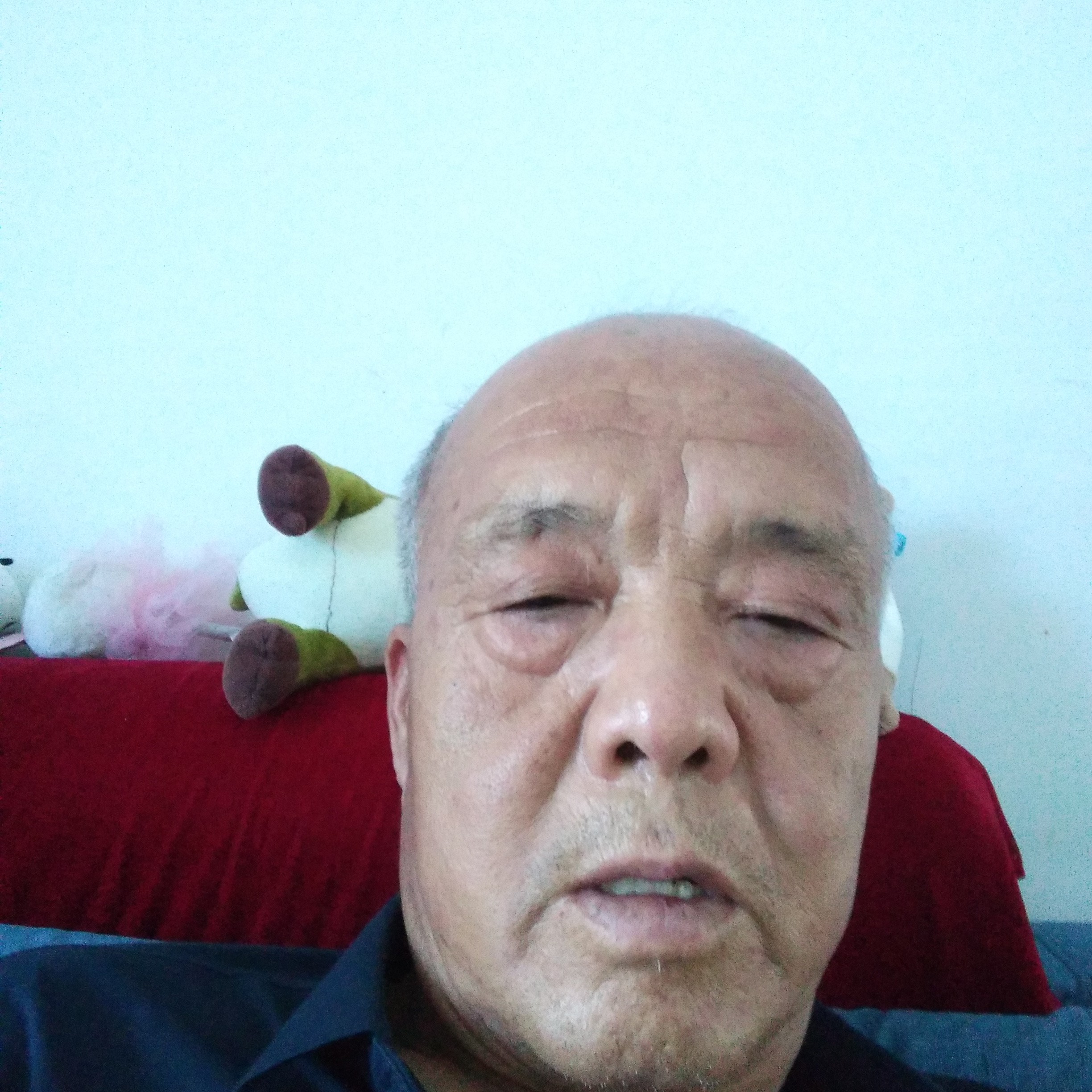 单纯有钢铁侠的照片