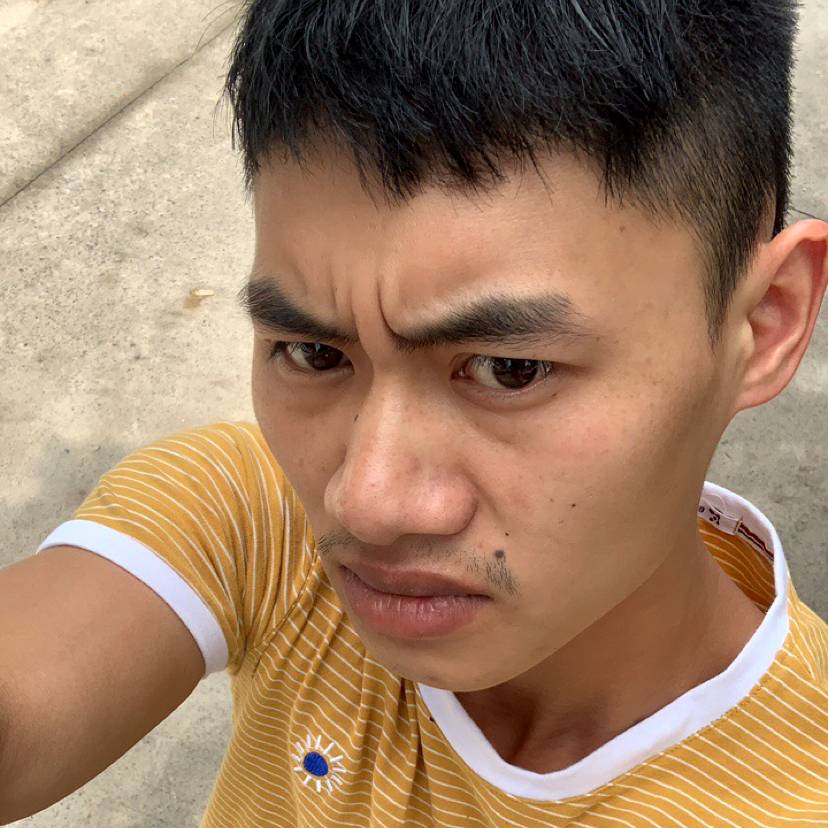 冬天迎碧蓝的照片