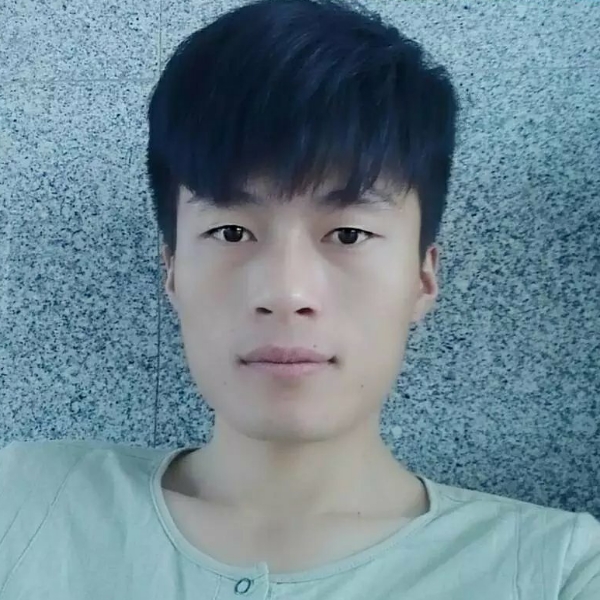 张稳中的照片