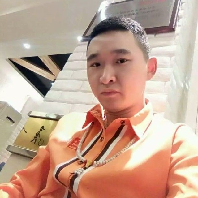 本人太帅鹏鹏的照片