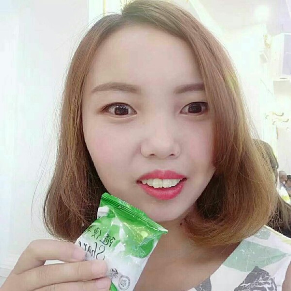 眉黛的照片