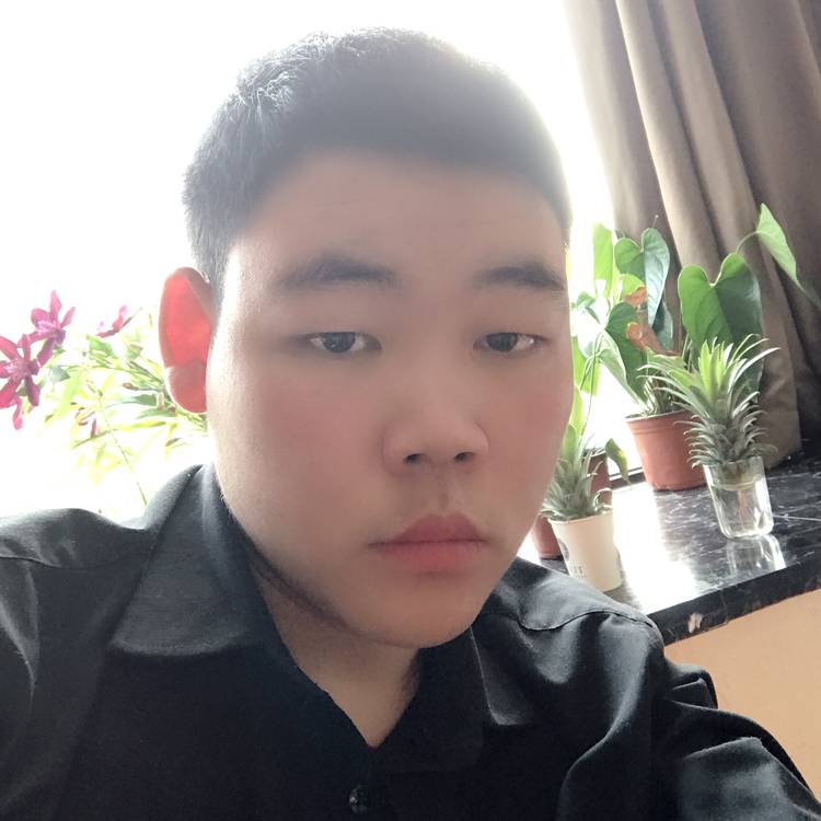 呓语黯然的照片