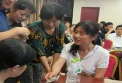 儿女脱单不用愁   快来“父母相亲会”