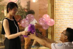 百名精英单身齐聚 找对象这次“挑花眼”
