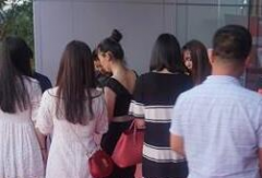 这次相亲有500人参与 单身别错过!