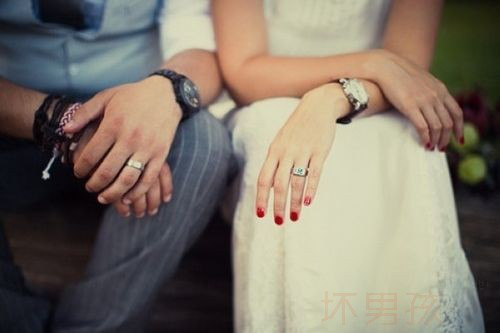 婚恋技巧:学会给对方一定的空间 婚恋技巧:学会给对方一定的空间