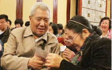 父母替孩子相亲 想攀亲是有技巧可言的 父母替孩子相亲 想攀亲是有技巧可言的