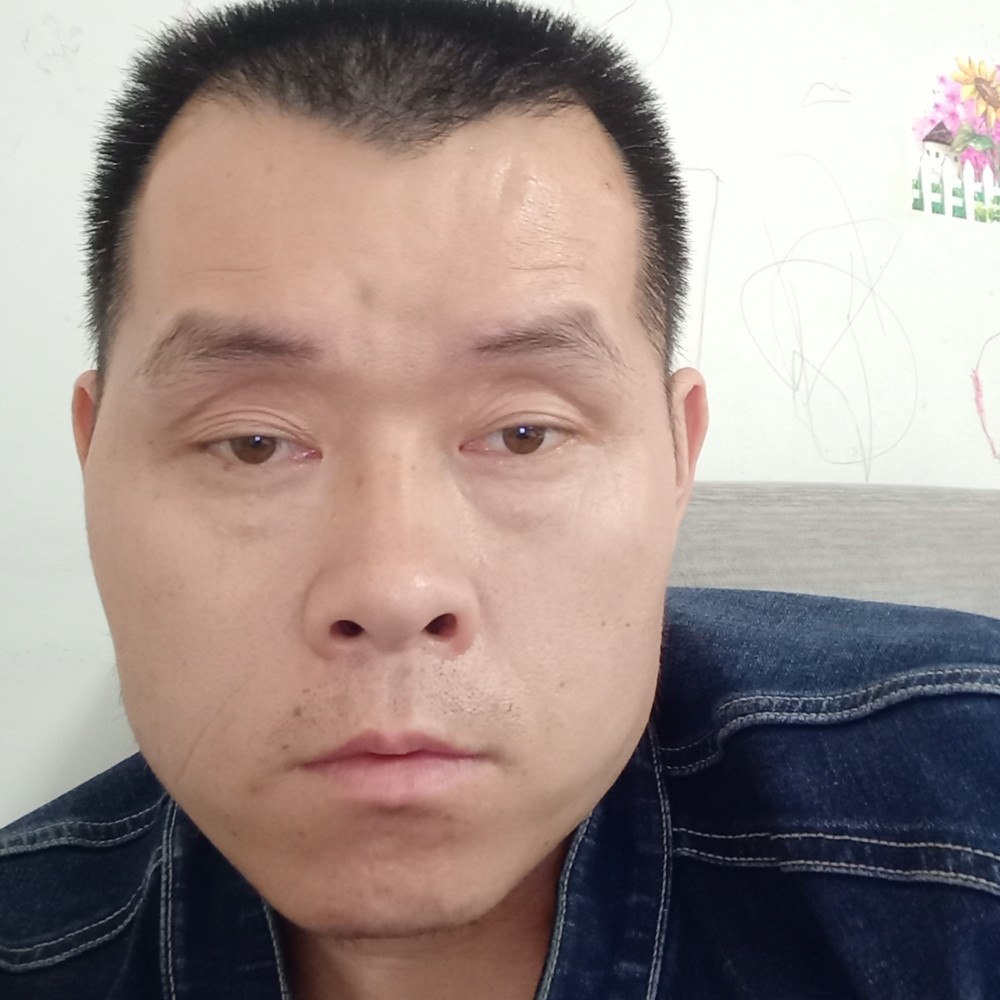 迷人蹁跹陌殇的照片