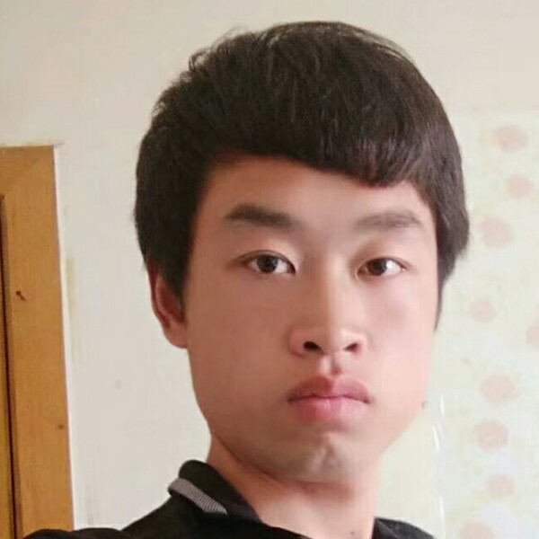 小啊龙里的照片