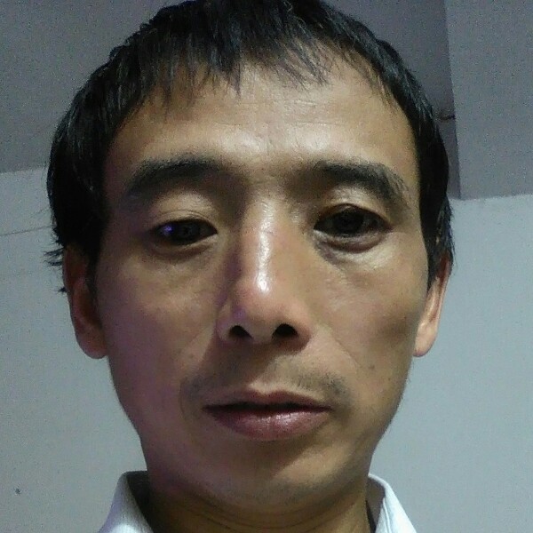 想这个知心爱人的照片