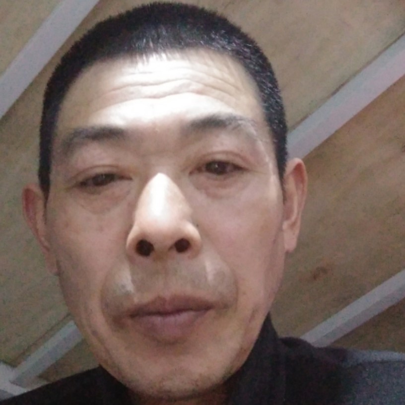 歌曲爱恋怕孤独的照片