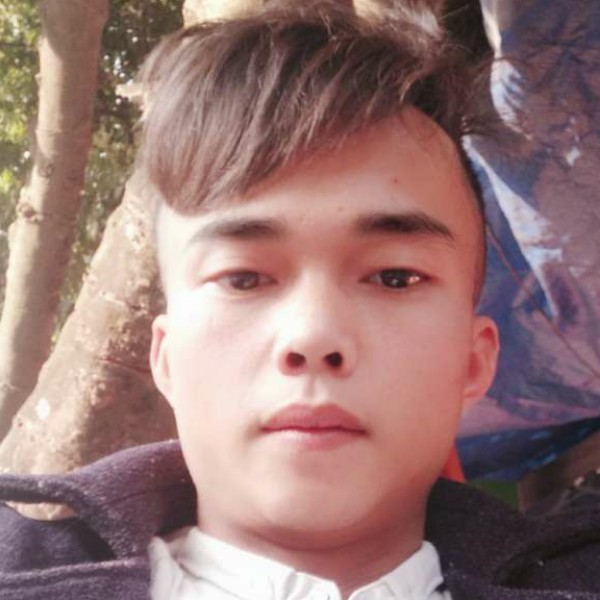 往事群灵爱恨随意的照片