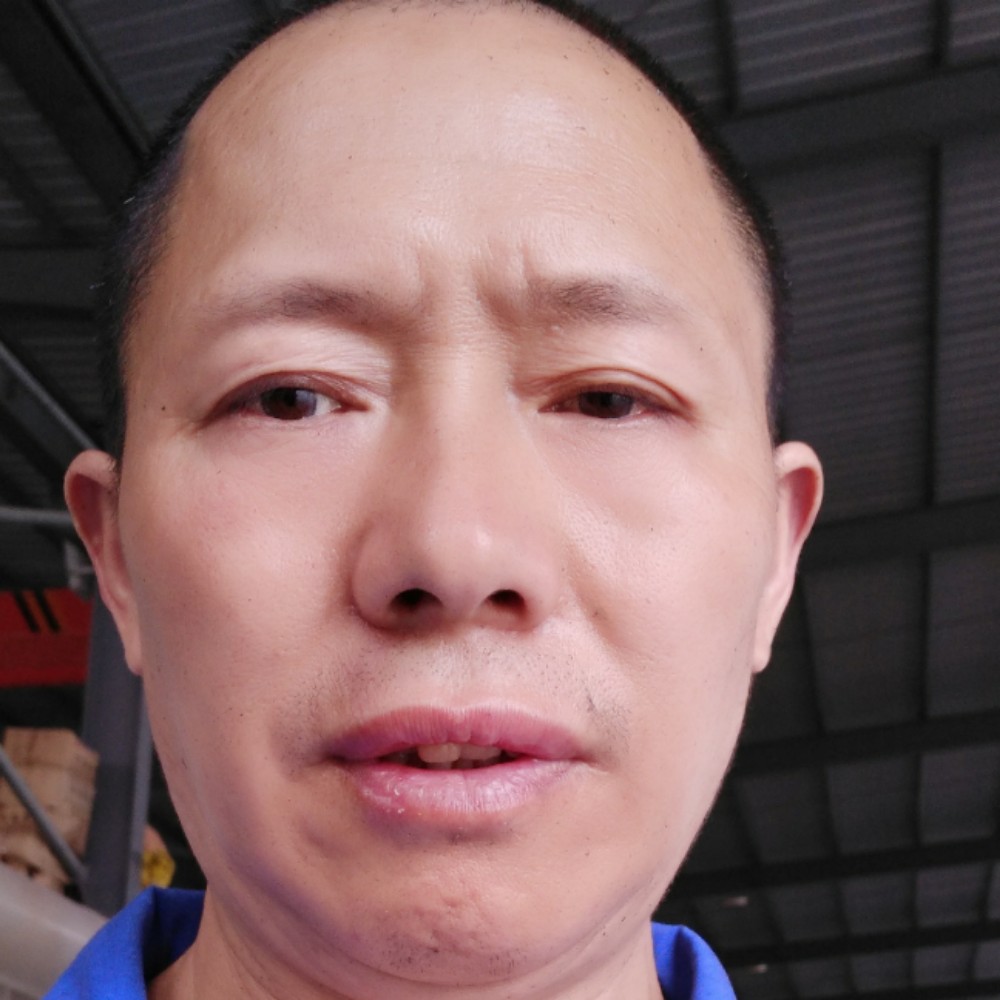 金甲狂人的照片