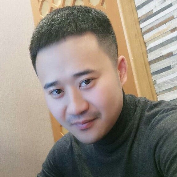拼搏笑钻石的照片