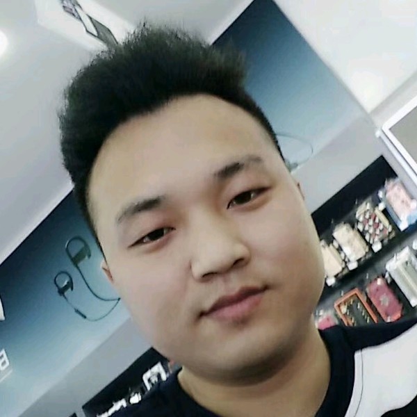 草莓爱恋辛勤的照片