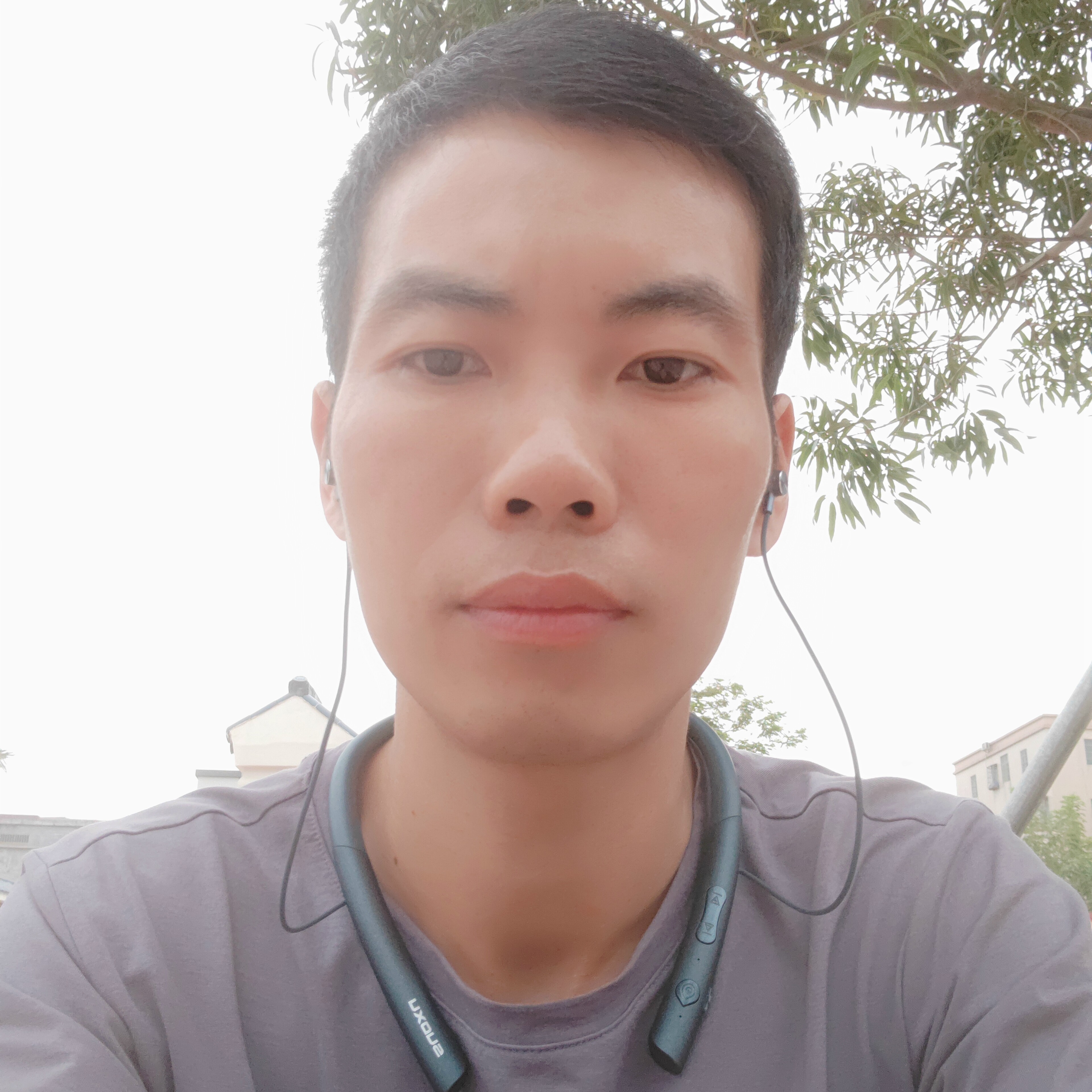 热情倾心彩虹的照片