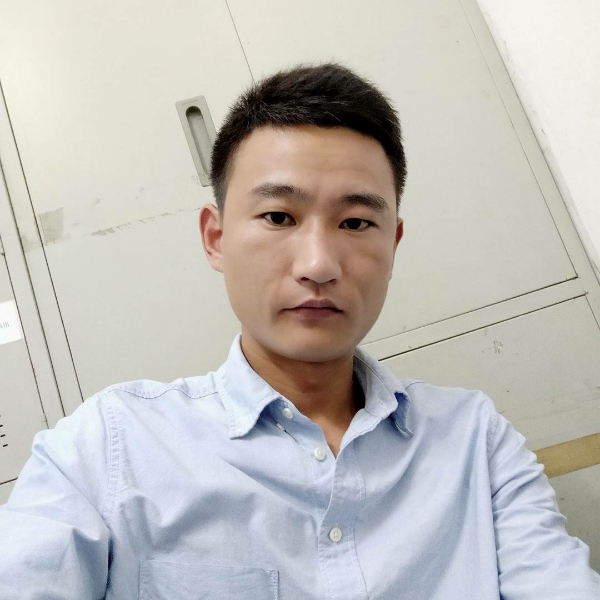 小钻风✌的照片