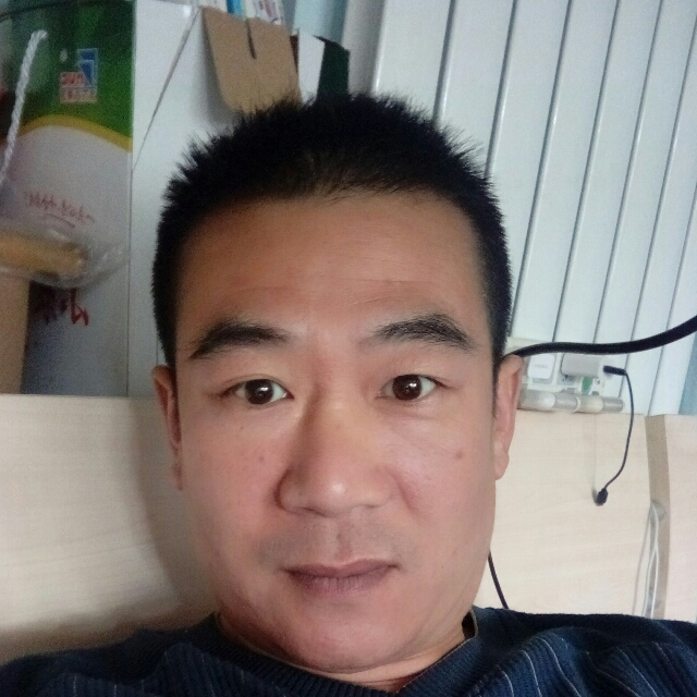 大山邂逅怡然的照片