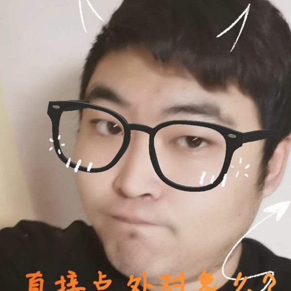 冷静深拥路人的照片