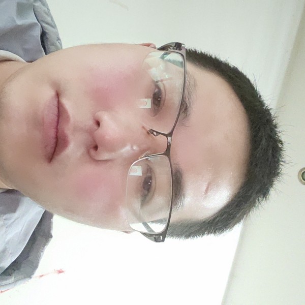 多情多么黑夜的照片
