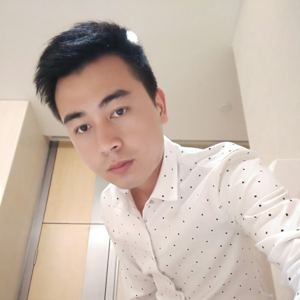 墨濔的照片
