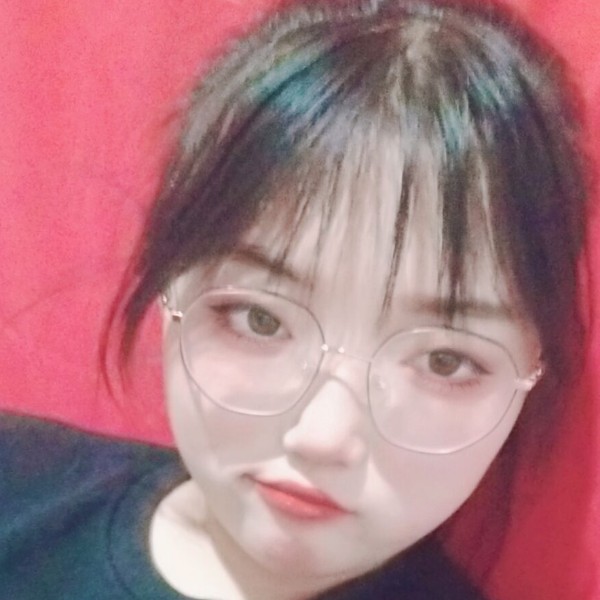 镜子邂逅温暖的照片
