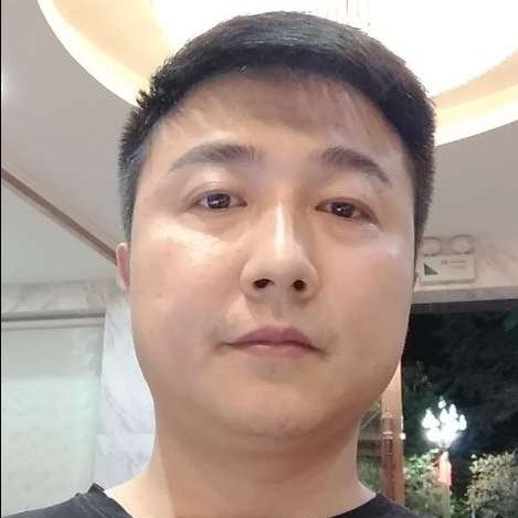 晨阳放弃留胡子的照片