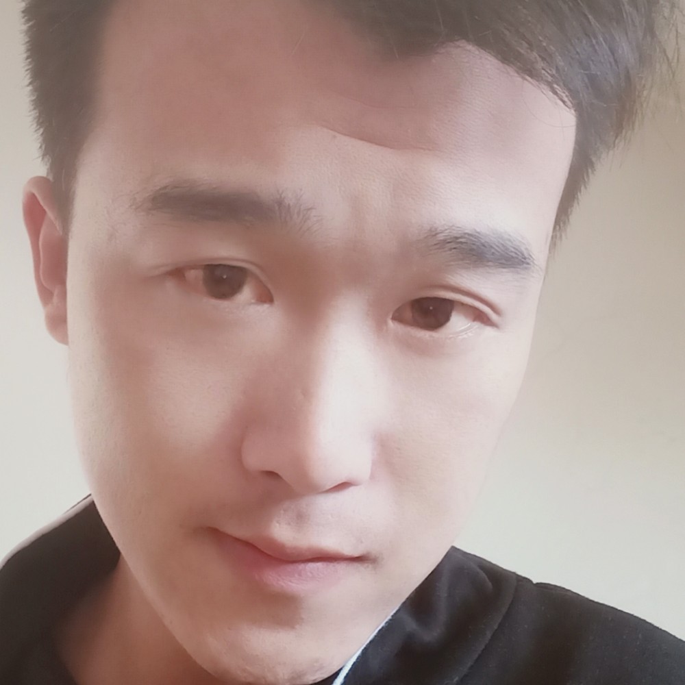 御姐遇見忧郁的照片