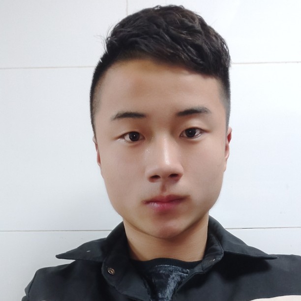 李北的照片