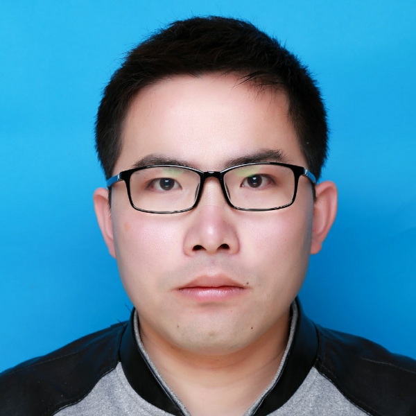 笔纸传情的照片