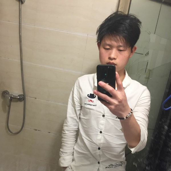 我还没得女朋友的照片